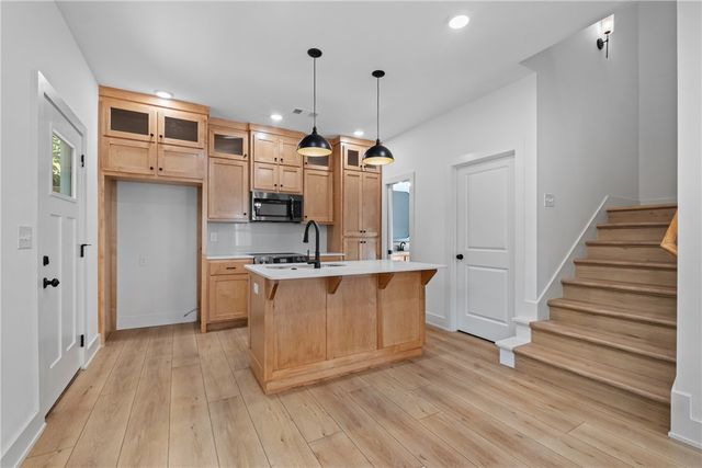 576 Willow Avenue 1, Fayetteville, AR 72701