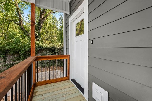 576 Willow Avenue 1, Fayetteville, AR 72701