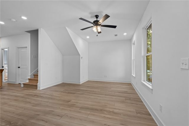 576 Willow Avenue 1, Fayetteville, AR 72701