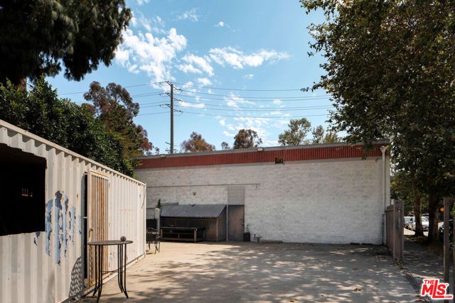 2860 Glenview Avenue, Los Angeles, CA 90039