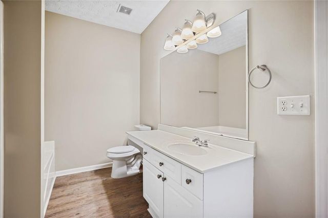 4922 Vireo Drive, Flowery Branch, GA 30542