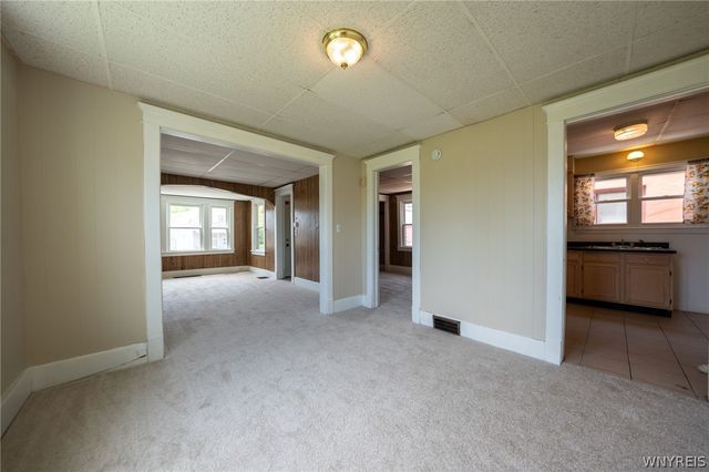 15 Andrews Avenue, Cheektowaga, NY 14225