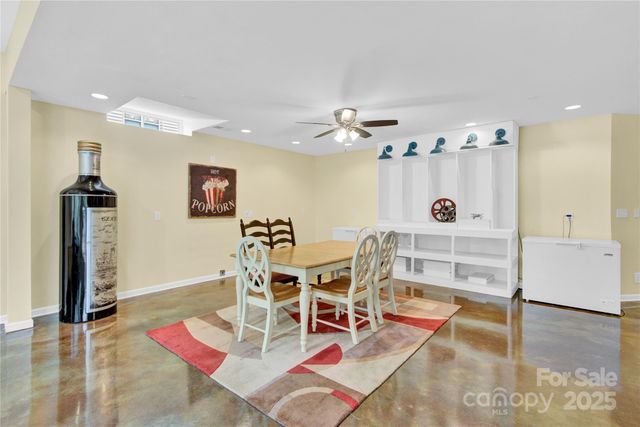 7480 Katelyn Court, Harrisburg, NC 28075