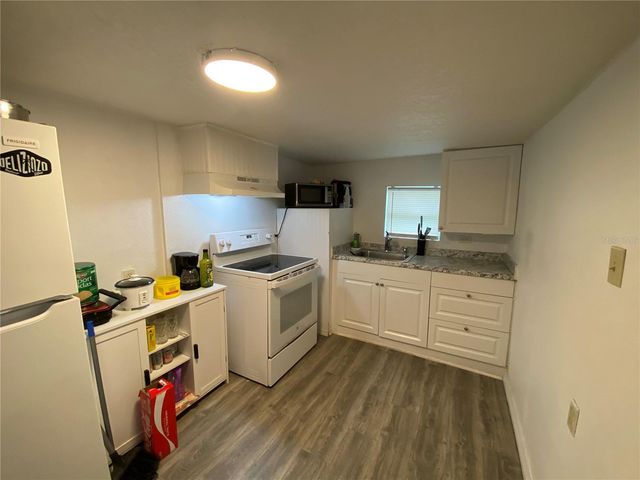 1835 W GREENWOOD STREET, Lakeland, FL 33815
