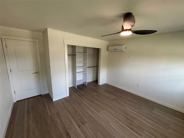 708 Litigation Avenue, Glen Rose, TX 76043
