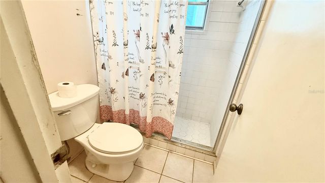 1406 MEADOW DRIVE NE, Winter Haven, FL 33881