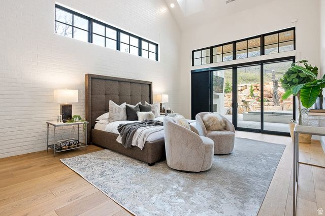 11 E CROSS HILL LN, Sandy, UT 84092