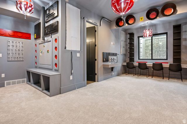 11 E CROSS HILL LN, Sandy, UT 84092