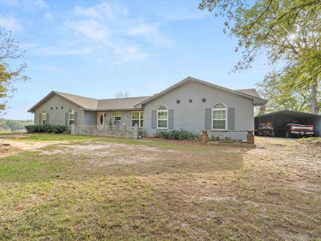 571 County Road 2215, Daingerfield, TX 75638