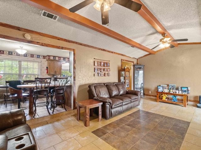 571 County Road 2215, Daingerfield, TX 75638