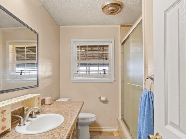 571 County Road 2215, Daingerfield, TX 75638