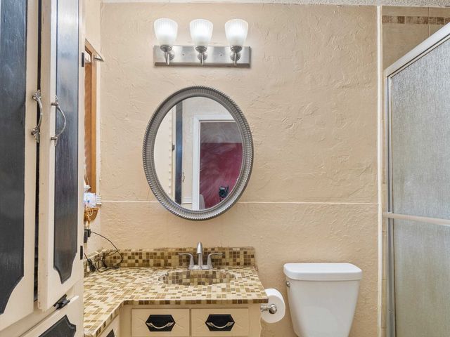 571 County Road 2215, Daingerfield, TX 75638