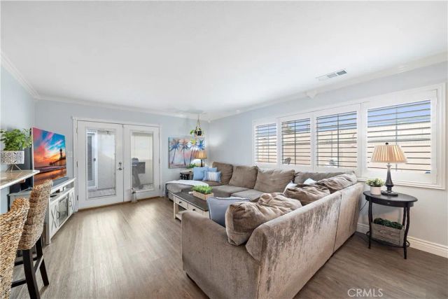 17612 Wrightwood Lane, Huntington Beach, CA 92649