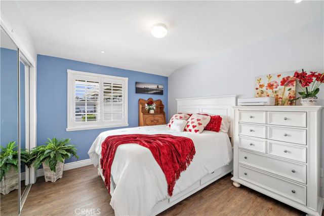 17612 Wrightwood Lane, Huntington Beach, CA 92649