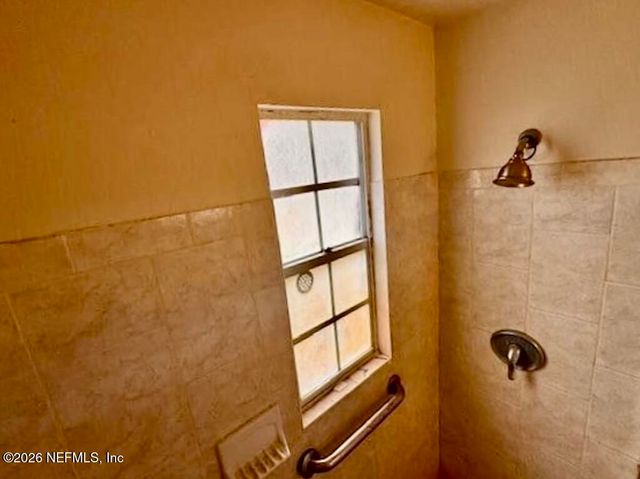 36 VELVET Drive, Jacksonville, FL 32220