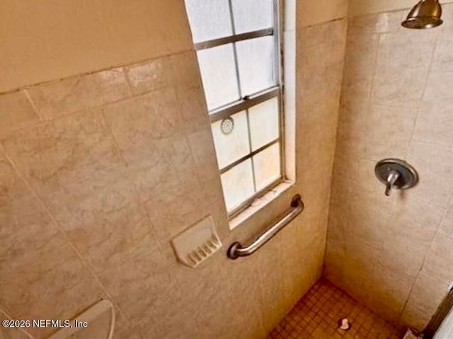 36 VELVET Drive, Jacksonville, FL 32220