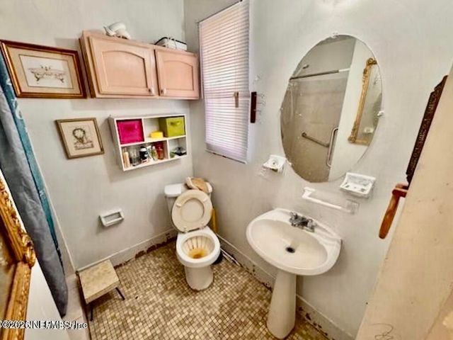 36 VELVET Drive, Jacksonville, FL 32220