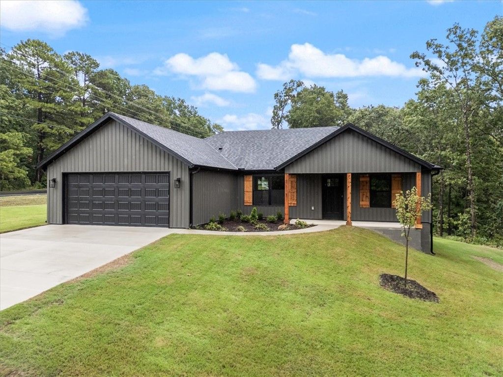 1 Colne Lane, Bella Vista, AR 72714
