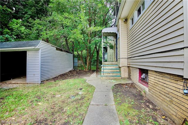 9501 Yale Avenue, Cleveland, OH 44108