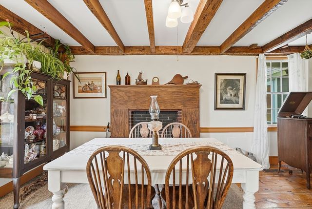238 South St, Douglas, MA 01516