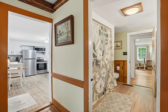 238 South St, Douglas, MA 01516