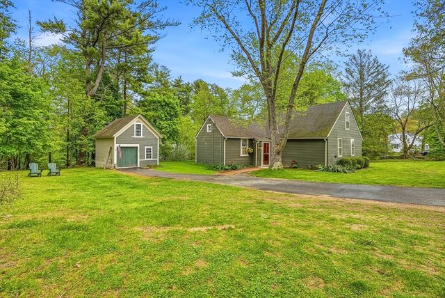 238 South St, Douglas, MA 01516