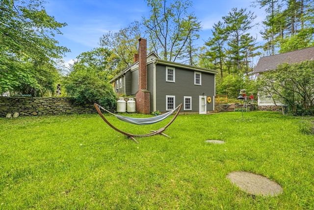 238 South St, Douglas, MA 01516