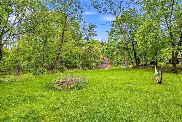 238 South St, Douglas, MA 01516