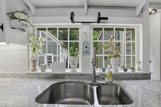 238 South St, Douglas, MA 01516
