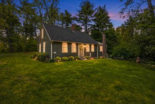 238 South St, Douglas, MA 01516