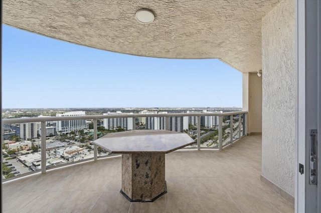 3100 N Ocean Boulevard 2208, Fort Lauderdale, FL 33308