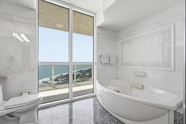 3100 N Ocean Boulevard 2208, Fort Lauderdale, FL 33308