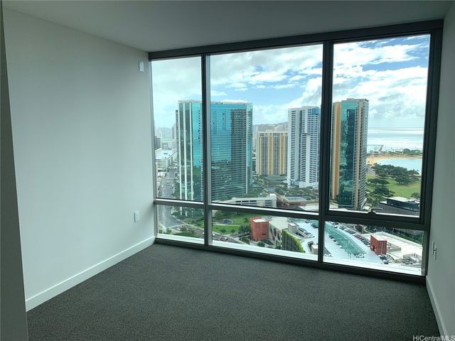1001 Queen Street 3204, Honolulu, HI 96814