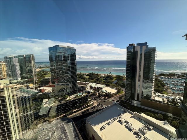1001 Queen Street 3204, Honolulu, HI 96814