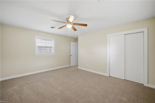 120 Stonehurst RD, Hampton, VA 23669