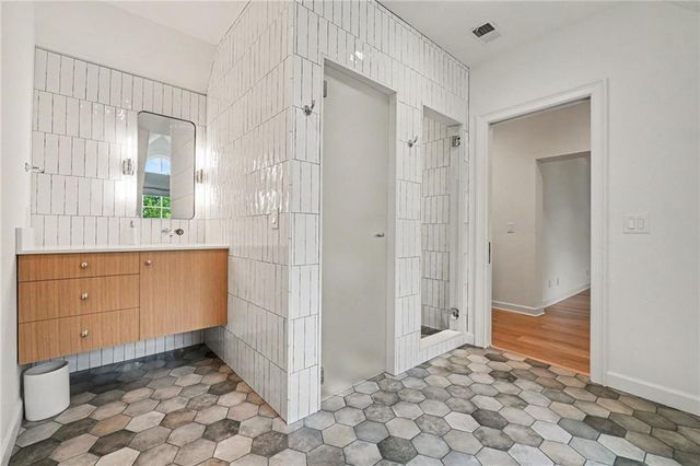 1167 Brookgate Way NE, Atlanta, GA 30319