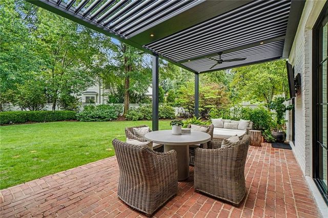 1167 Brookgate Way NE, Atlanta, GA 30319