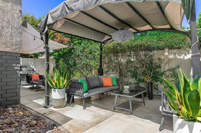 2981 Sunflower Circle W, Palm Springs, CA 92262