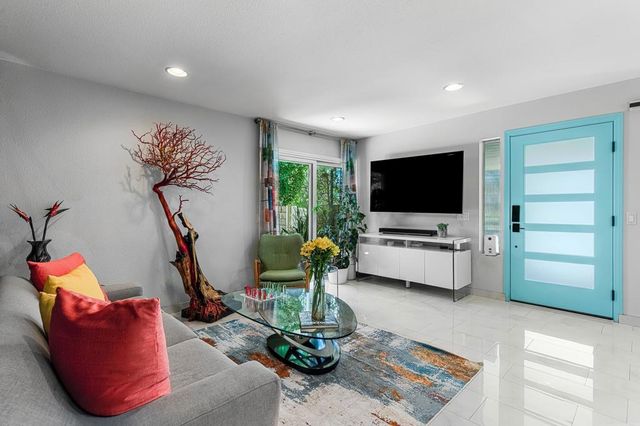 2981 Sunflower Circle W, Palm Springs, CA 92262
