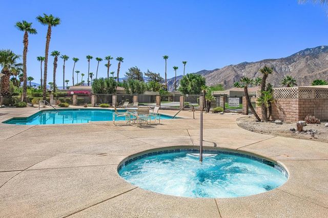 2981 Sunflower Circle W, Palm Springs, CA 92262