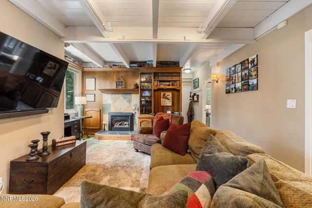 26 Cascade Court, Stateline, NV 89449