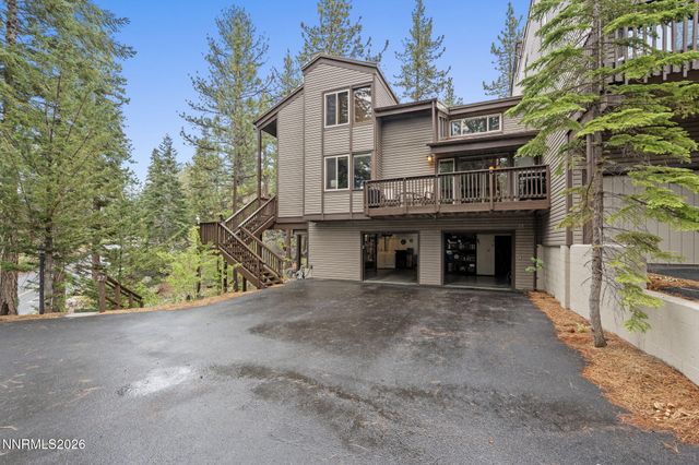 26 Cascade Court, Stateline, NV 89449