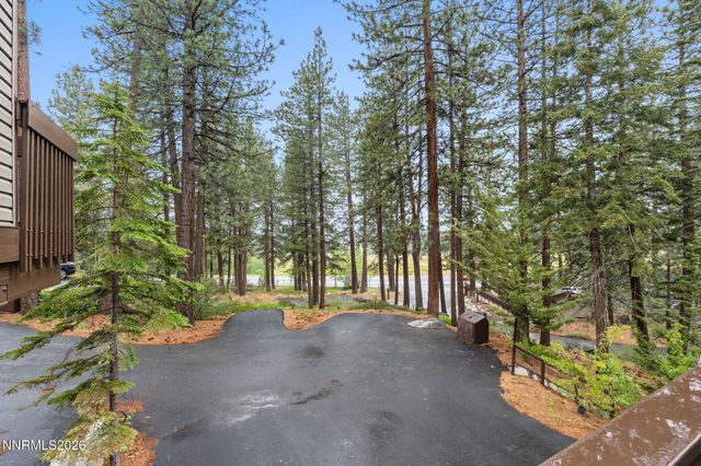 26 Cascade Court, Stateline, NV 89449