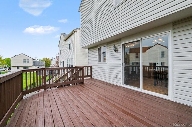10068 Scenic Ridge Boulevard, Grand Blanc Charter Township, MI 48442