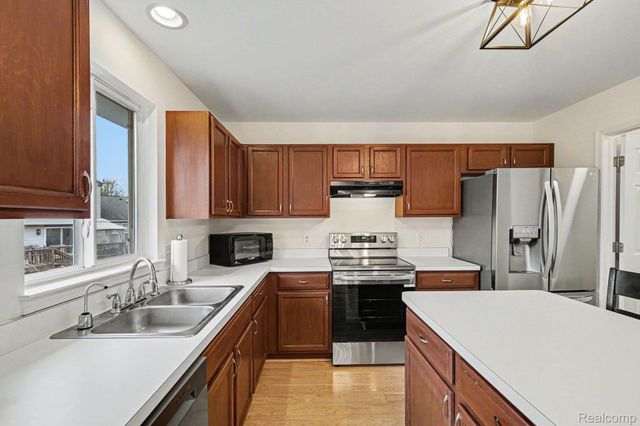 10068 Scenic Ridge Boulevard, Grand Blanc Charter Township, MI 48442