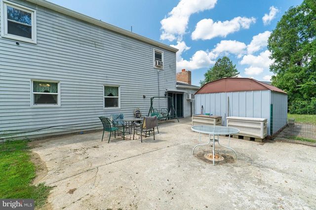 401 COLONIAL CLUB DR, Harrisburg, PA 17112
