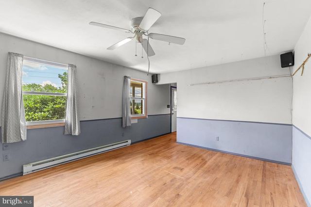 401 COLONIAL CLUB DR, Harrisburg, PA 17112