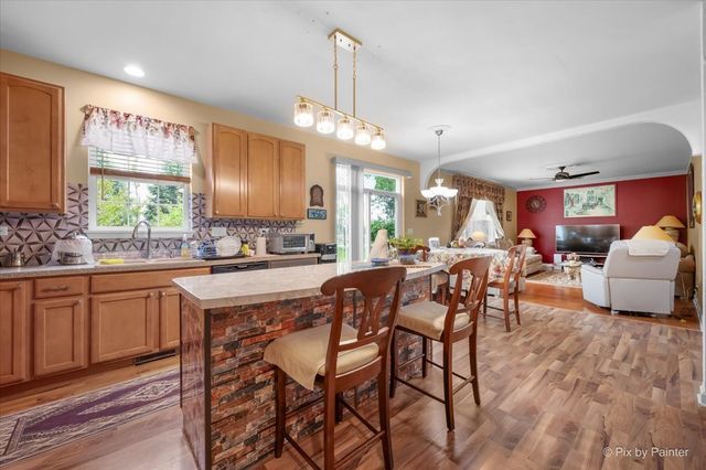 730 Charismatic Drive, Oswego, IL 60543