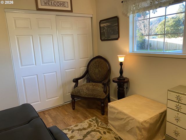 2940 RIDGEWAY Dr, Reedsport, OR 97467