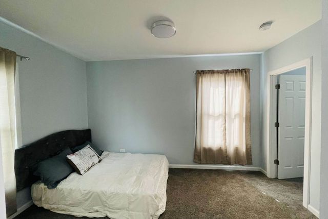 15736 Turlington Avenue, Harvey, IL 60426